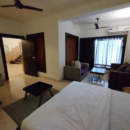 Aakritii Hotels Gurgaon Exterior photo