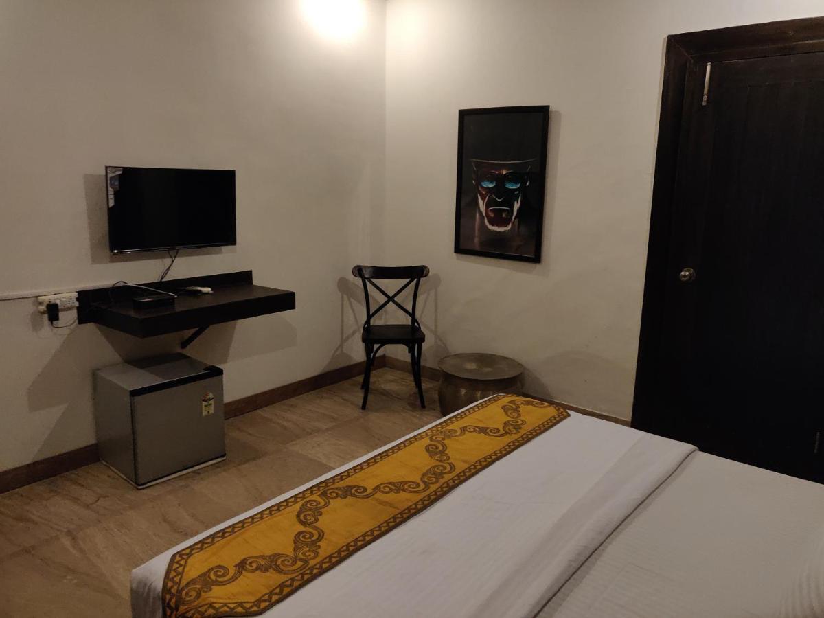 Aakritii Hotels Gurgaon Exterior photo