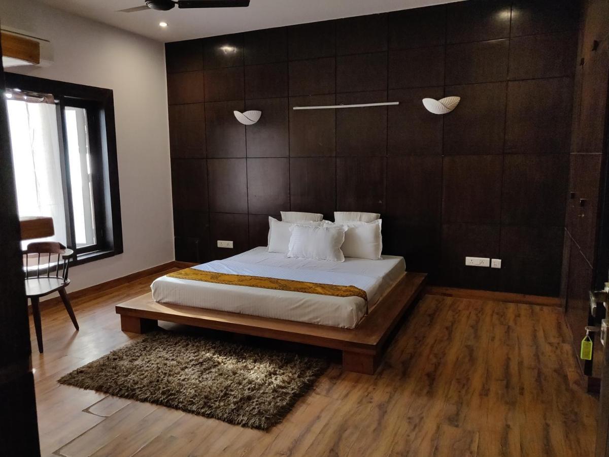 Aakritii Hotels Gurgaon Exterior photo